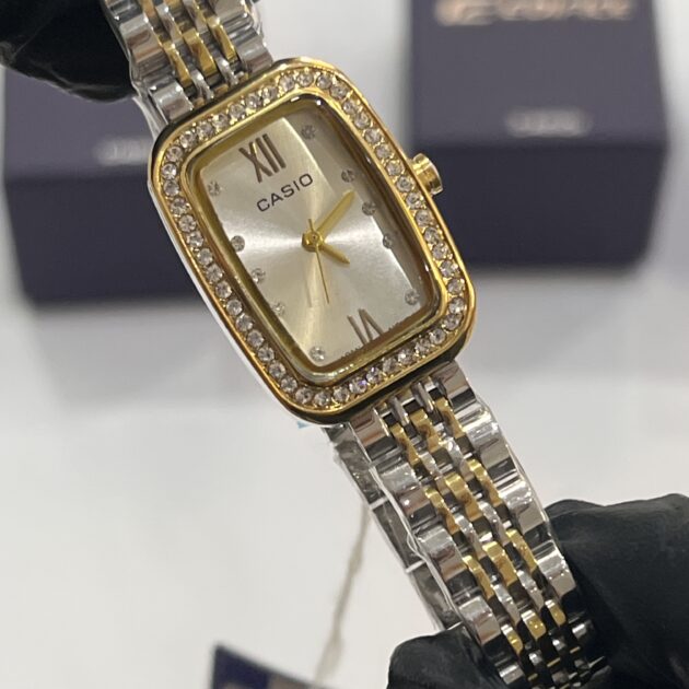 ساعة نسائية Casio Copié NEW جودة عالية + علبة فخمة ACIE Inoxydable (الثقة)